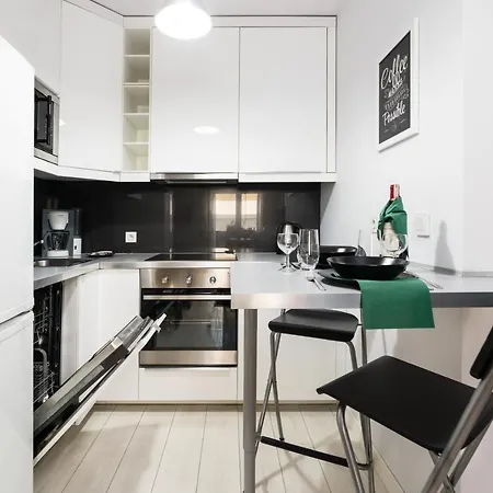 Apartments Poznan Czarnieckiego With Free Parking By Noclegi Renters Exterior photo