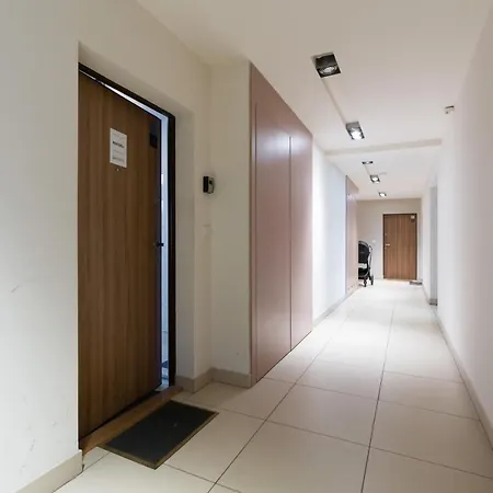 Apartments Poznan Czarnieckiego With Free Parking By Noclegi Renters Exterior photo